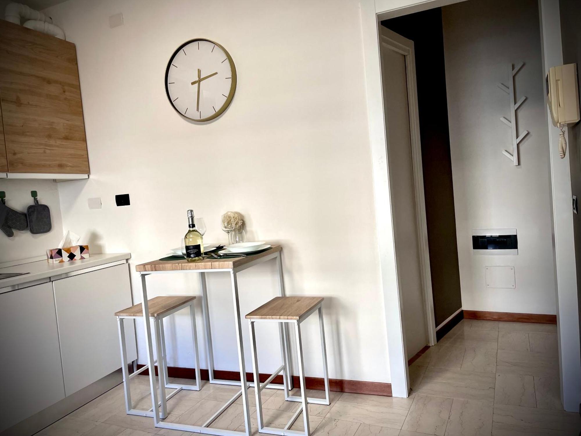 Civico 31 Apartment Верчели Екстериор снимка